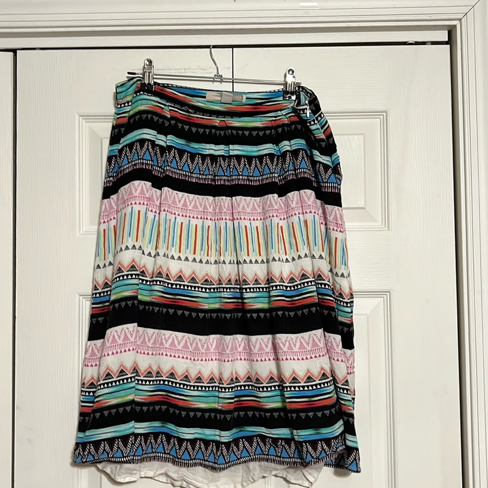 patterned midi skirt